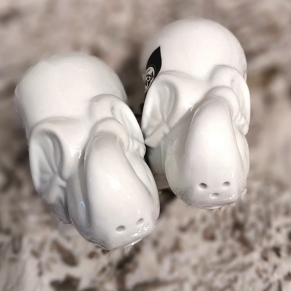 Porcelain Elephant Salt Pepper Set by BIA Cordon Bleu - Picture 5 of 5